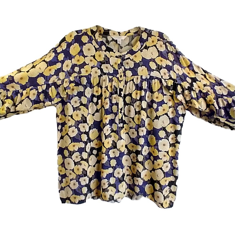 LC Lauren Conrad Floral Ruffled Sleeve Blouse